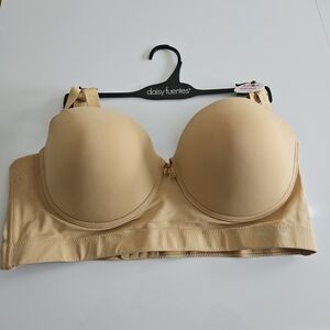 Daisy Fuentes 42D Full Coverage Longline Bra Nude Smooth Underwire Support NWT